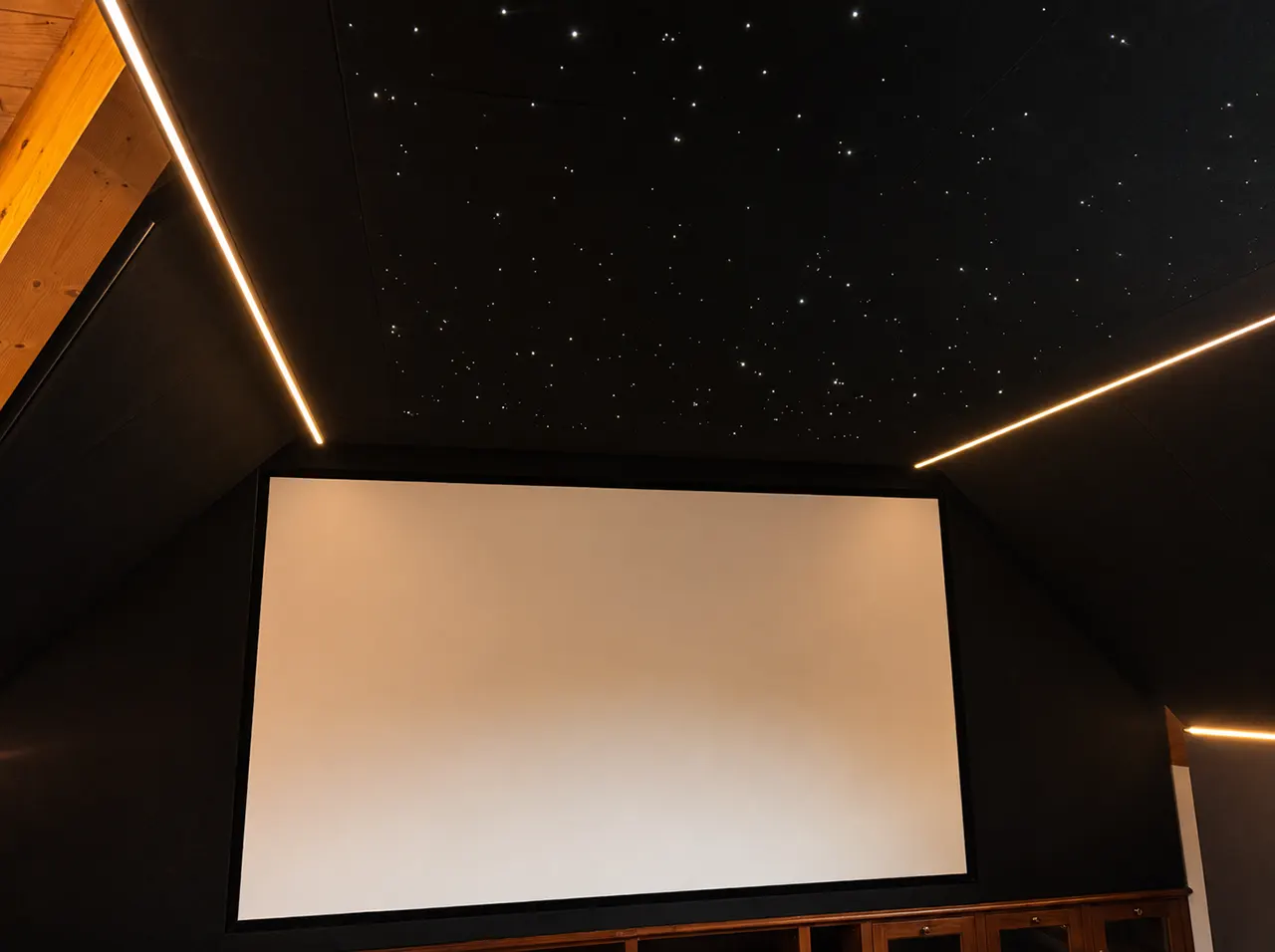 Ultraexperience – Home Teather Africa 04