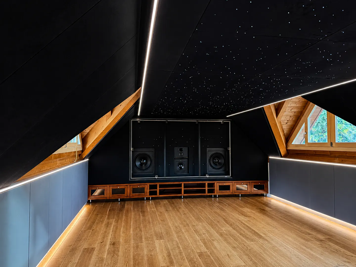 Ultraexperience – Home Teather Africa 09